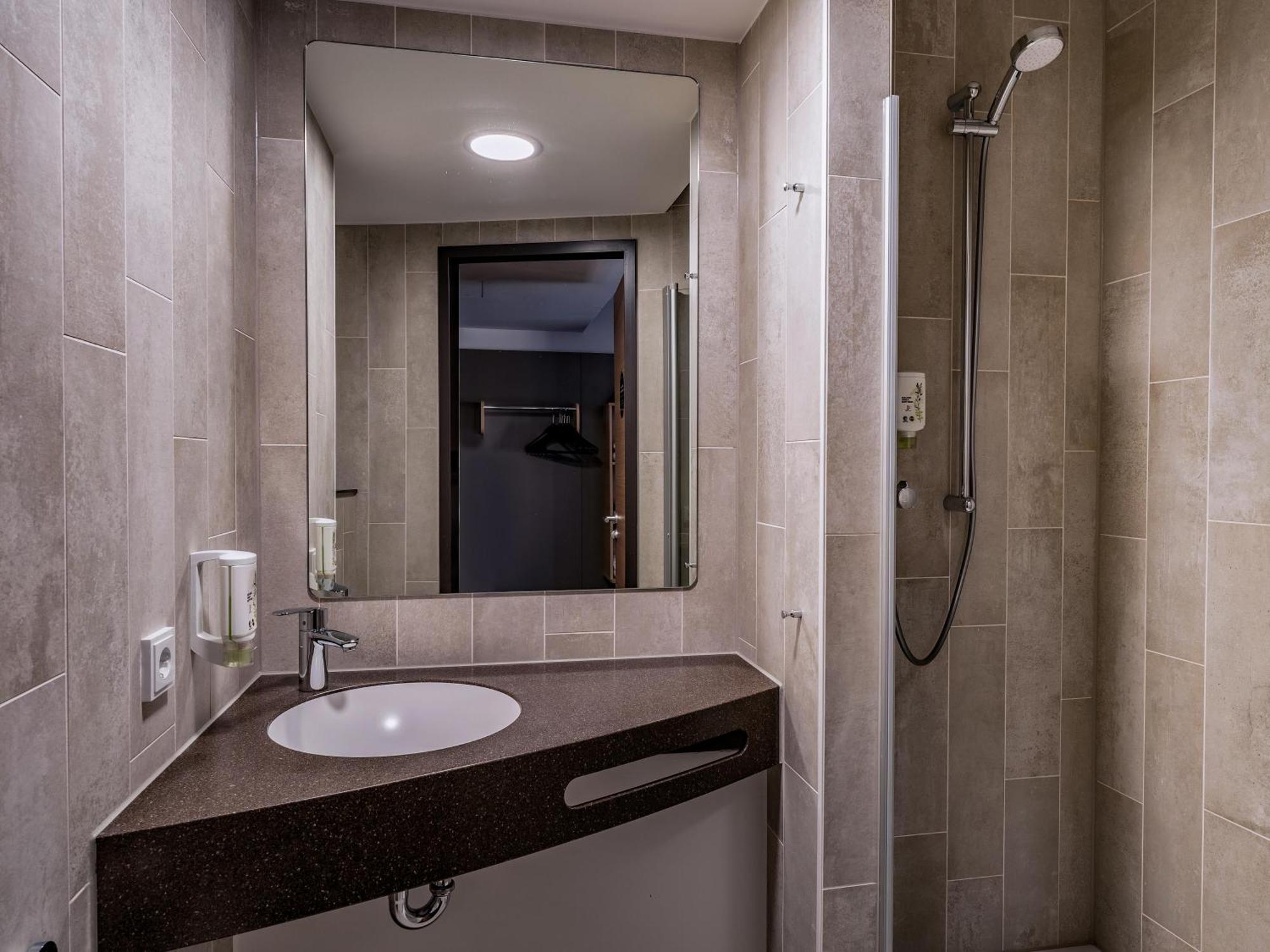 B&B Hotel וילינגן-שוונינגן מראה חיצוני תמונה